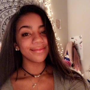 Meet your Posher, Cailey